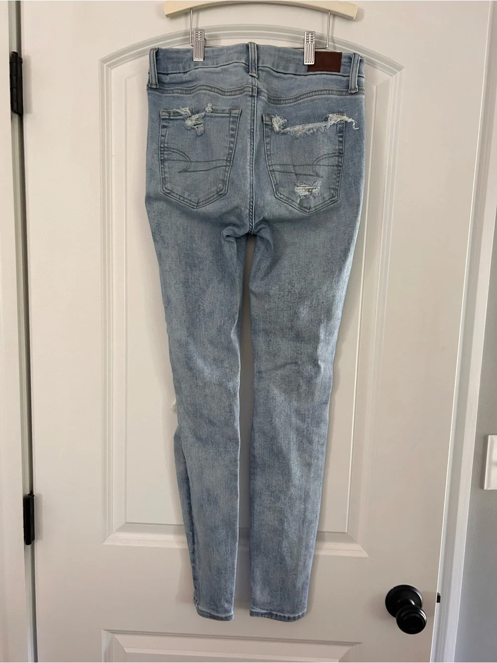 American Eagle Outfitters Light Blue Distressed Jeggings